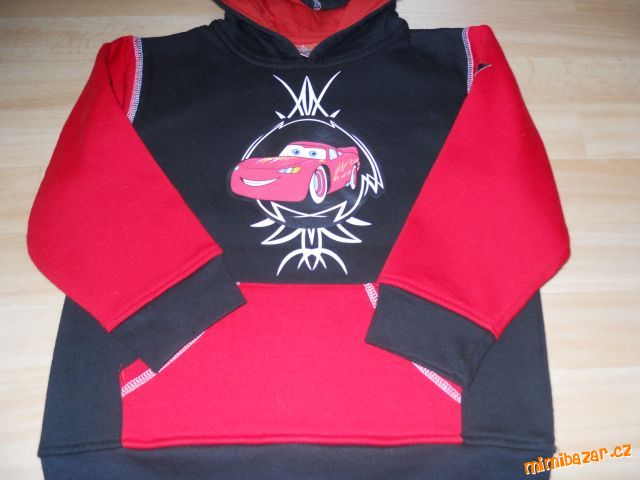 KRÁSNÁ BAVLNĚNÁ MIKINA CARS - SUPER STAV