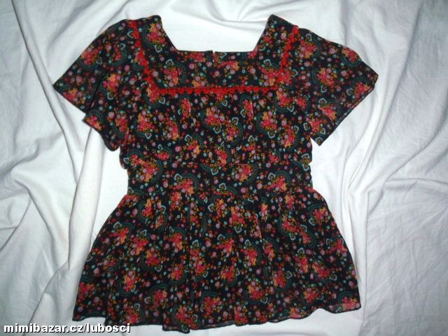 LUXUSNÍ KVĚTOVANÝ TOPÍK - I JAKO SLAVNOSTNÍ