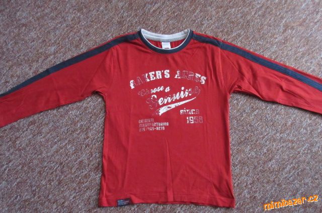 Červené chlapecké triko