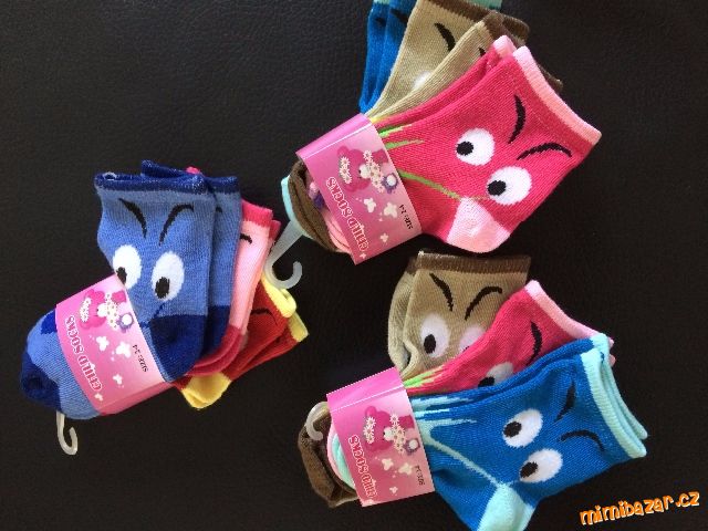 *N*O*V*É* DĚTSKÉ PONOŽKY- 9 PÁRŮ ; VEL.: 2-4