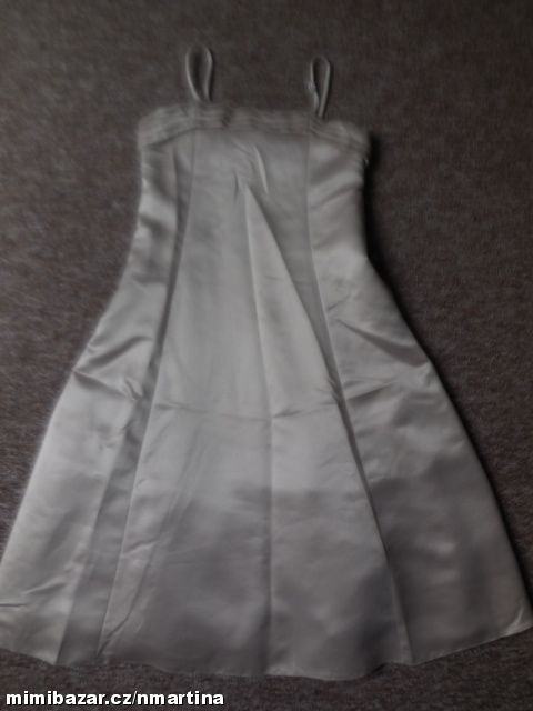 BHS saténové dětské šaty V.134