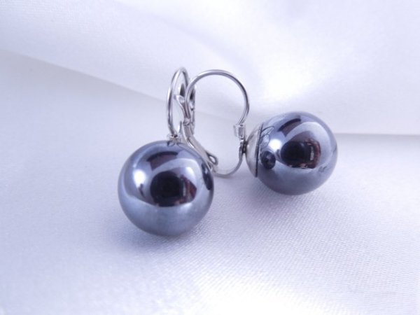Náušnice z chir. oceli kuličky Hematit-SKLADEM