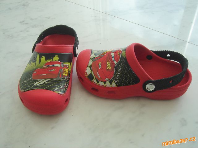 CROCS