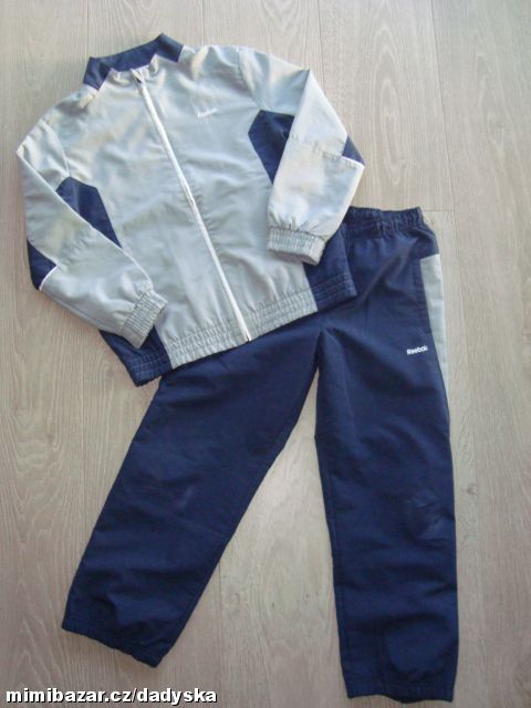 KOMPLET / SPORTOVNÍ SOUPRAVA REEBOK vel. 128