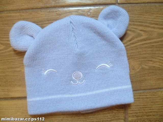 krásná modrá zimní čepice vel. 62/68