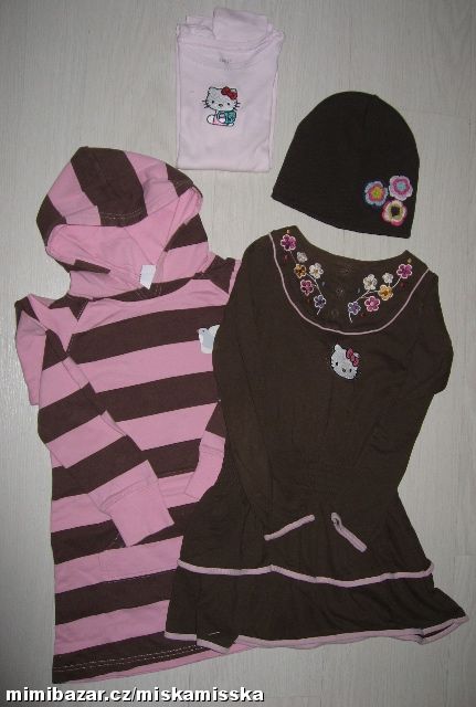 Růžovohnědý komplet H&M - šaty, tunika, čepice