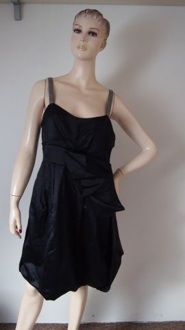 Luxusní nabírané šaty V.42 L s hedvábím