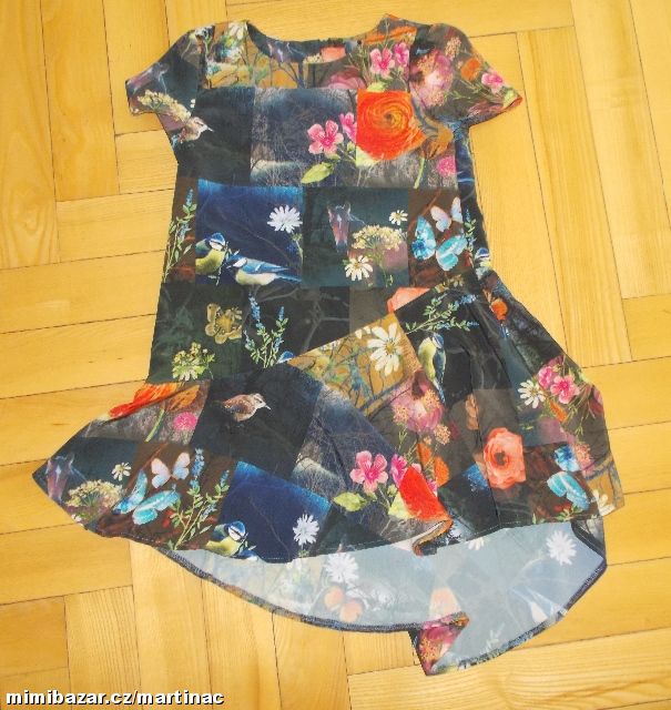 letní šatičky zn.NEXT vel 7 let