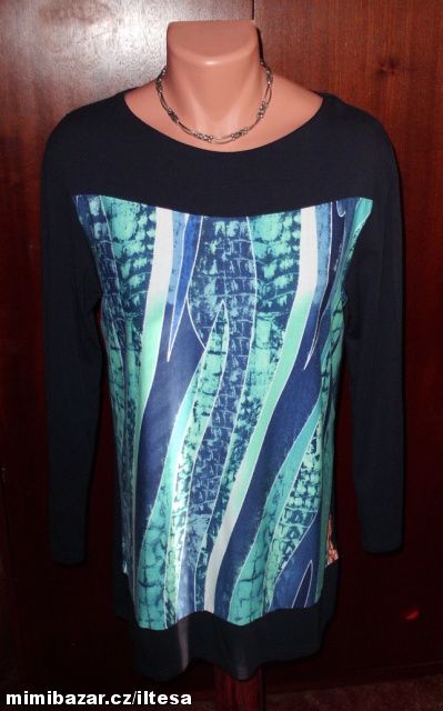 ATRAKTIVNÍ DELŠÍ TUNIKA