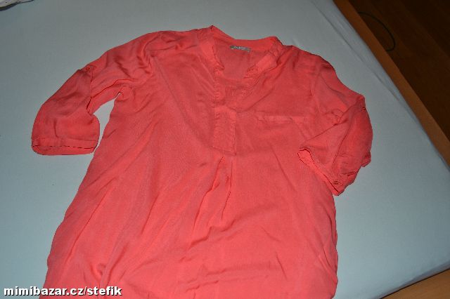 oranžová lehoučká letní tunika s roll-up rukávy