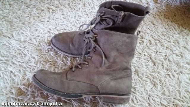 KOTNÍKOVÉ/KOTNÍČKOVÉ POLOKOZAČKY PO DANIELCE