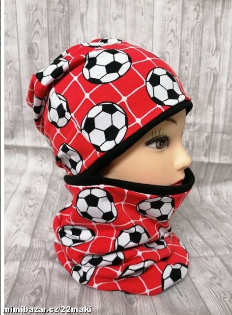 ČEPICE A NÁKRČNÍK fotbalové míče kopačák