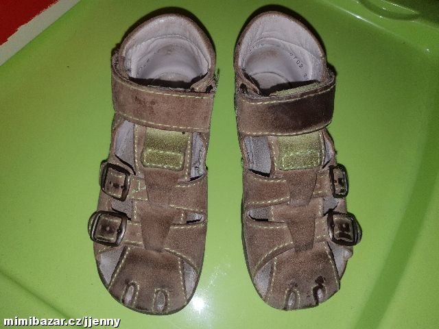 Sandály Richter v pěkném stavu vel. 26