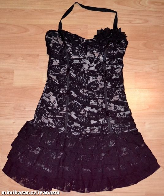 Krásné společenské šatičky BAY