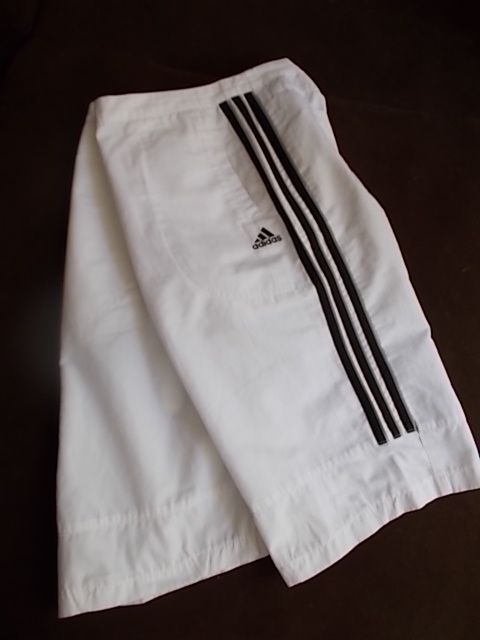 DÁMSKÉ PLÁTĚNÉ 3/4 KALHOTY ADIDAS 100%STAV