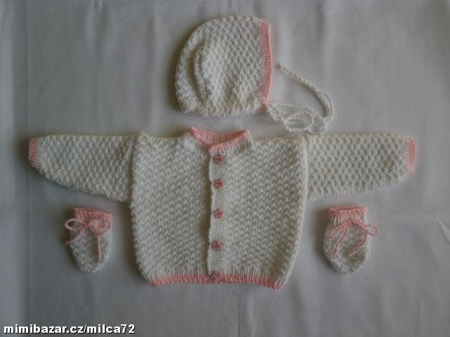 Ručně pletená dětská souprava