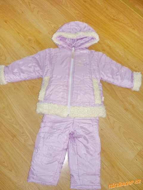 Dívčí komplet vel.98/104 zn.Lindert