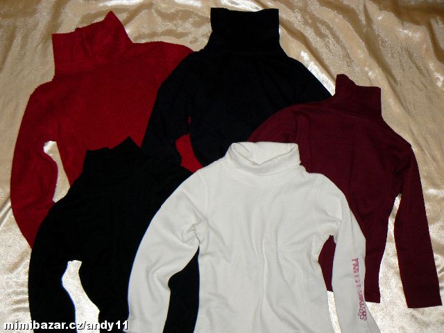 Roláčky, trika s rolákem N.O.V.É. i nošené