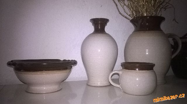 KRÁSNÁ KERAMICKÁ SADA
