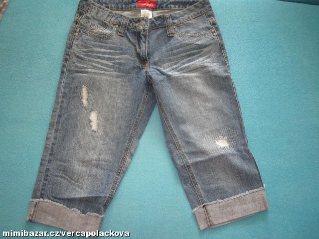 Džínové kraťasy, capri, 3/4ťáky