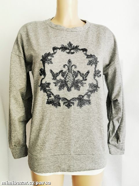 Č.7570 KRÁSNÁ ZN. MIKINA JAKO NOVÁ v.36