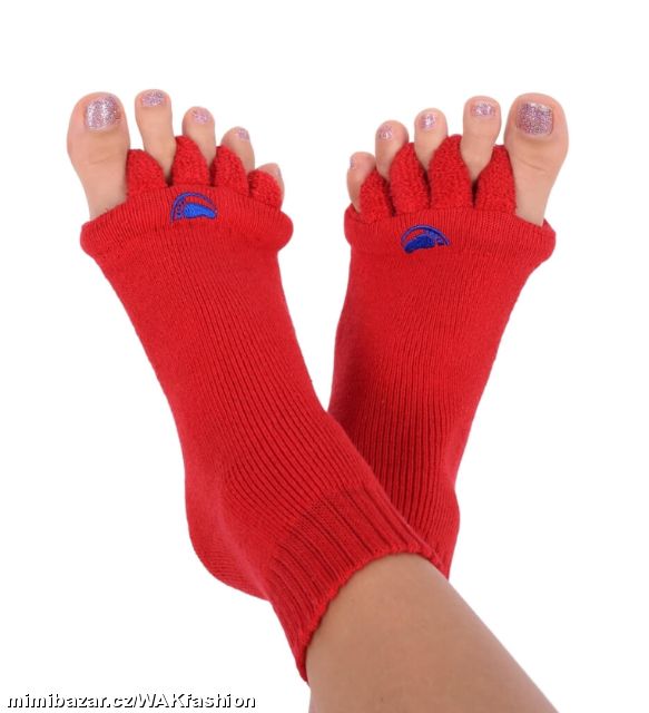 Obrázek k inzerátu: ADJUSTAČNÍ PONOŽKY HAPPY FEET RED (39-42)