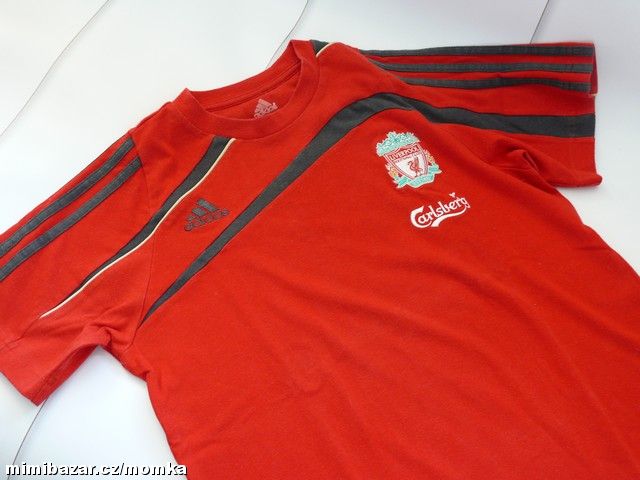 ***ČERVENÉ TRIČKO * LIVERPOOL***