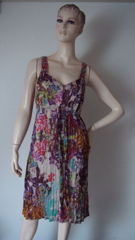 Šifonové pestré nařasené šaty V.L