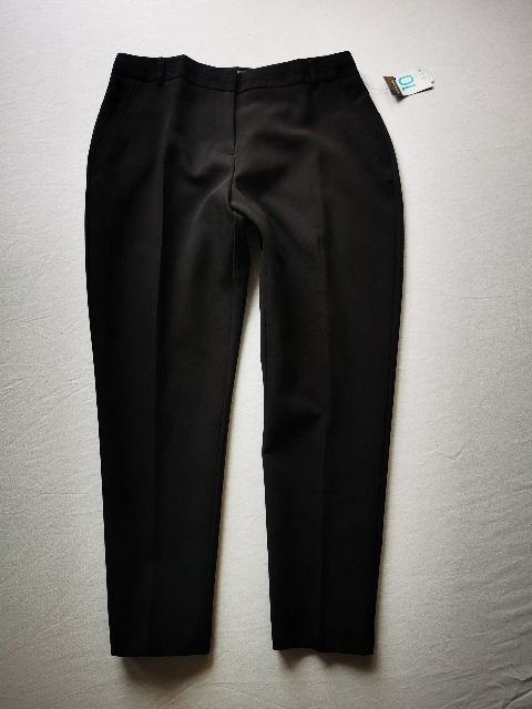 Č.2147 KRÁSNÉ ČERNÉ TRENDY SLIM KALHOTY NOVÉ v.38