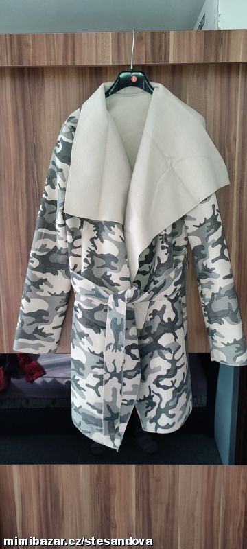 Maskáčový cardigan, kabátek