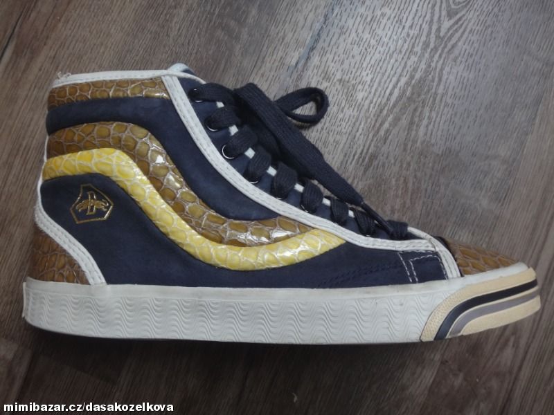 Atraktivní kožené tenisky Puma Rudolf Dassler v.38