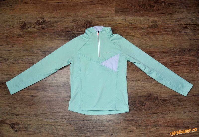 Zimní sportovní tričko