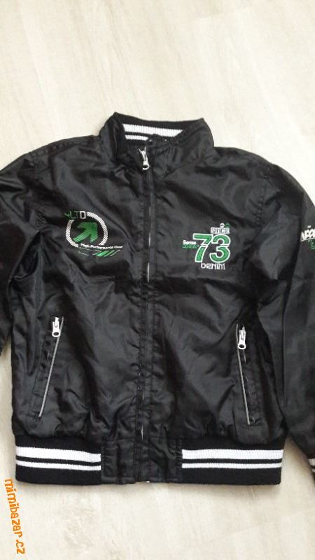 slabá černá bunda s podšívkou