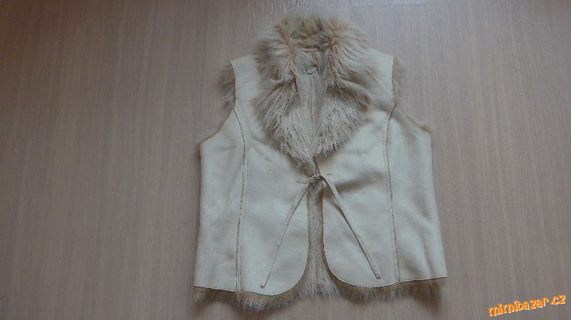 Kožíšková vesta