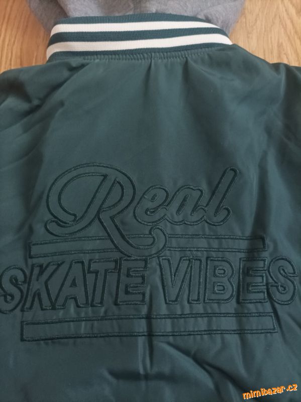 **Skate bunda s kapucí H&M *vel.152**