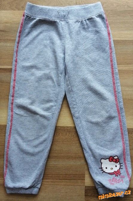 tepláčky Hello Kitty