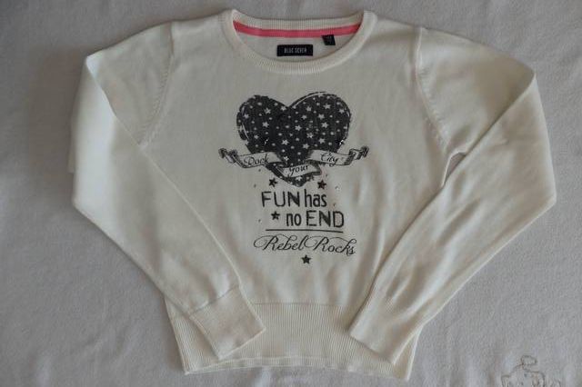 Dívčí přízový svetřík krémový