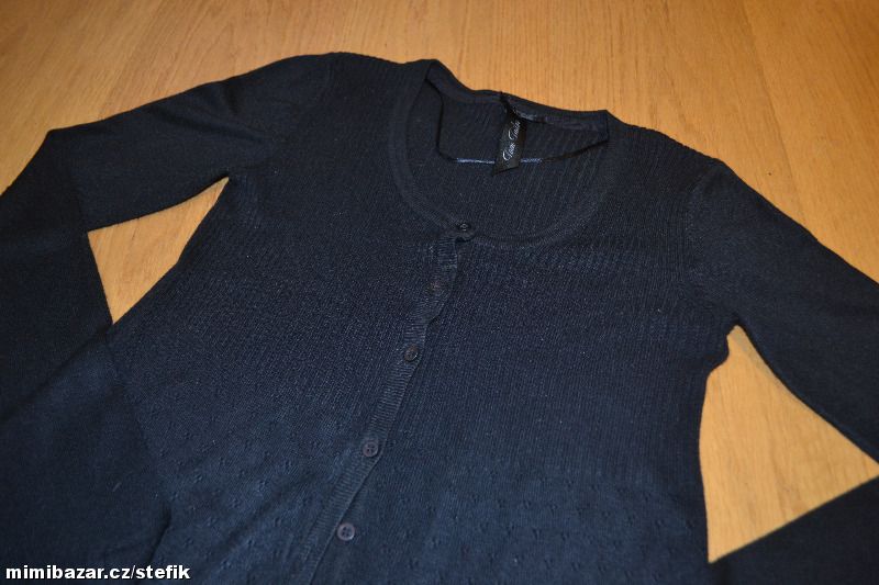 černý svetřík zn. Tom Tailor, pro v. XS-S