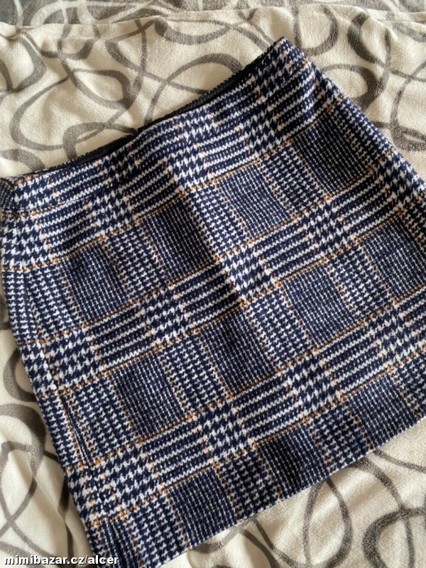 ★★★KRÁSNÁ ZATEPLENÁ POUZDROVÁ SUKNĚ★★★