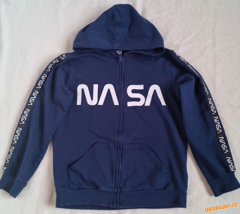 MIKINA NASA