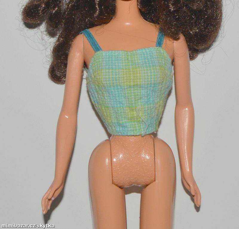  + + + OBLEČENÍ PRO PANENKU BARBIE + + + 