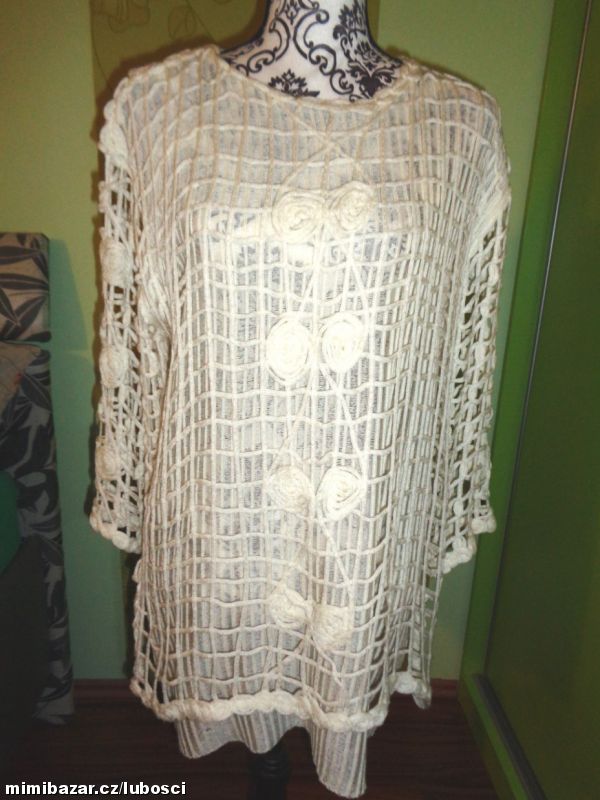 Luxusní lehounký svetr