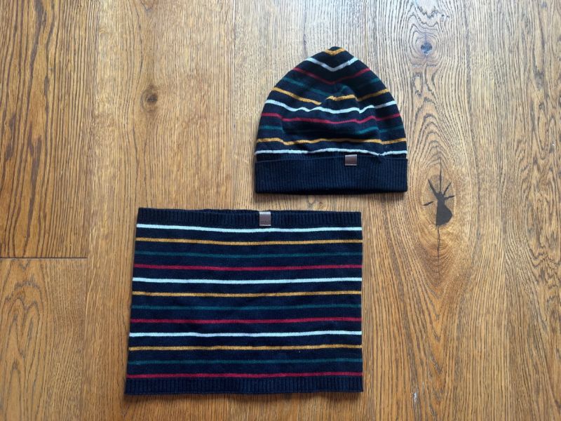 Krásný komplet čepice + tunel Mayoral vel. 12
