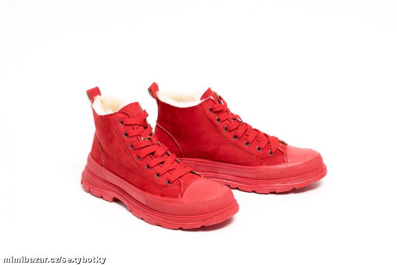 Zimní červené tenisky vel. 36, 37, 38, 39, 40, 41-ČERNÉ