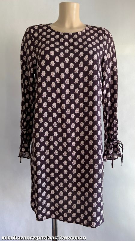 Č.1279 NÁDHERNÁ ZN. TUNIKA NOVÁ v.38