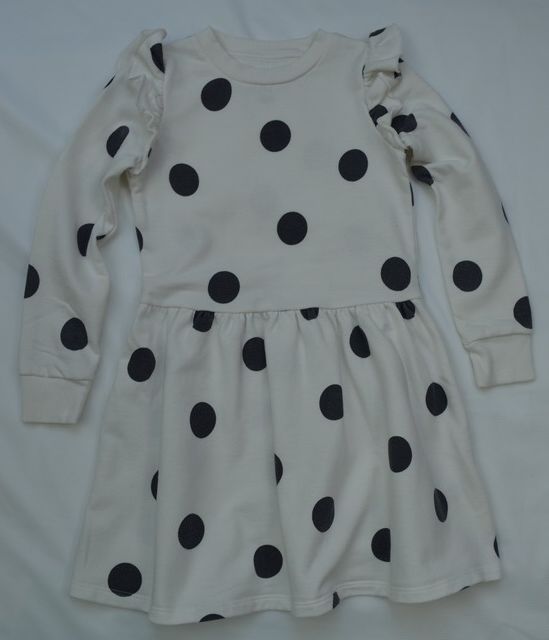 Puntíkaté mikinové šaty, vel. 5/6 let
