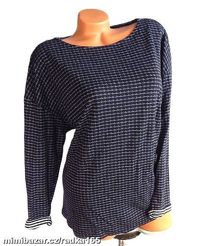 Příjemné triko vel.48/50