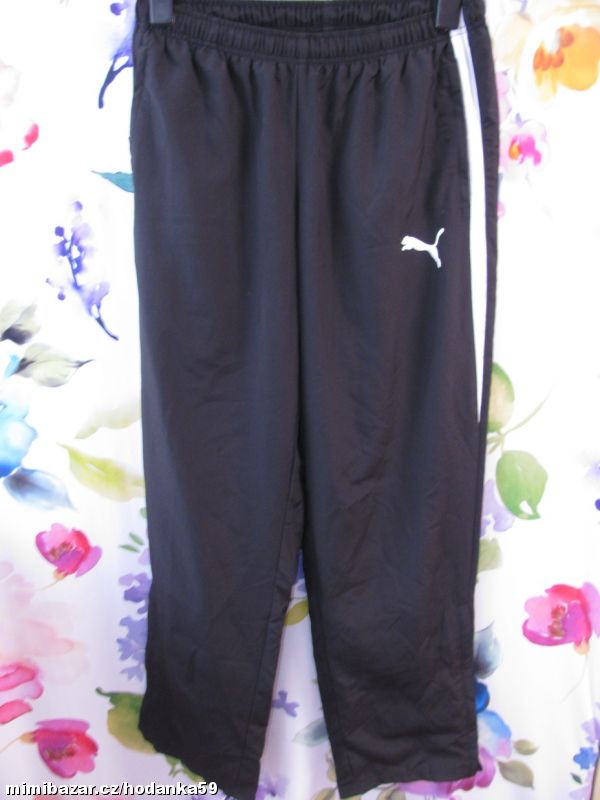 Černé volnočasové kalhoty PUMA unisex