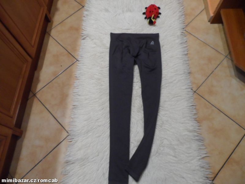 Skvělé lux. el. funkční dámské legíny REEBOK!!!!