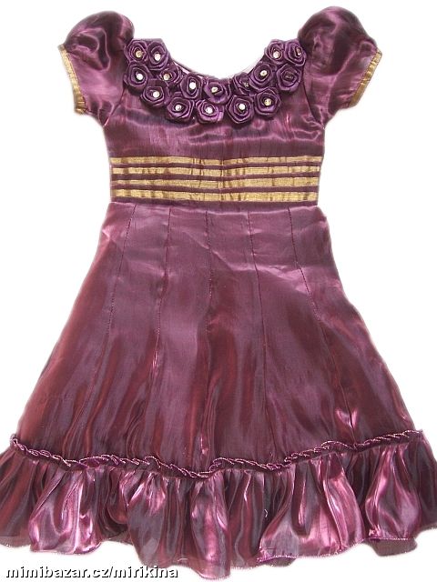Karnevalové šaty s kytičkami